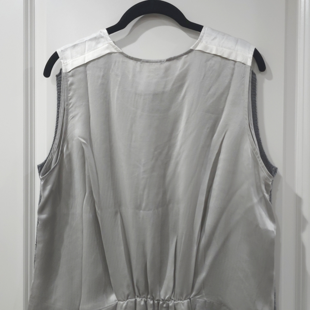 CLU Mixed Media Gray Silver Sleeveless Lambswool Knit Top with 100% Silk Details - Picture 11 of 14